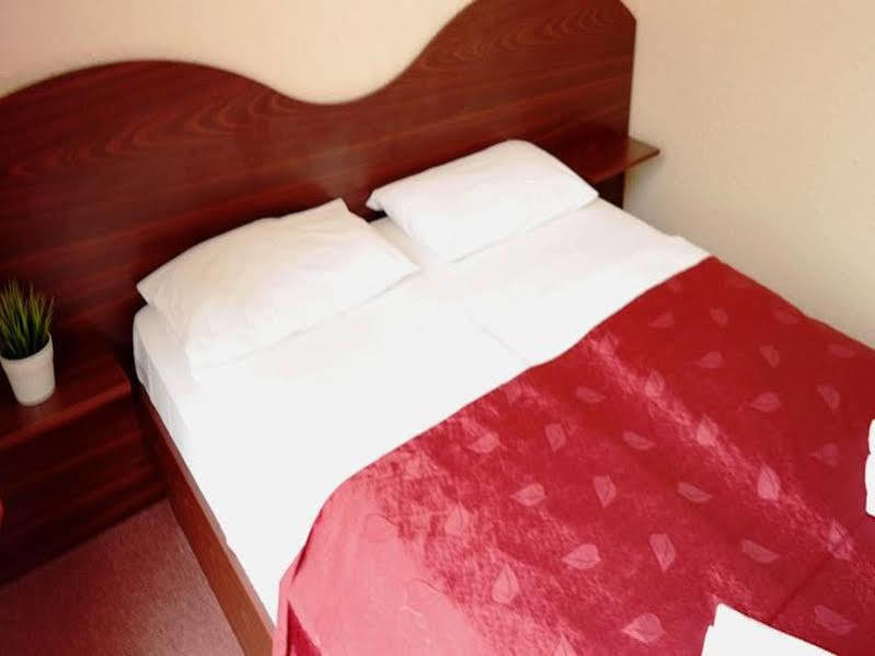 Hotel Berlin Budapest Eksteriør bilde